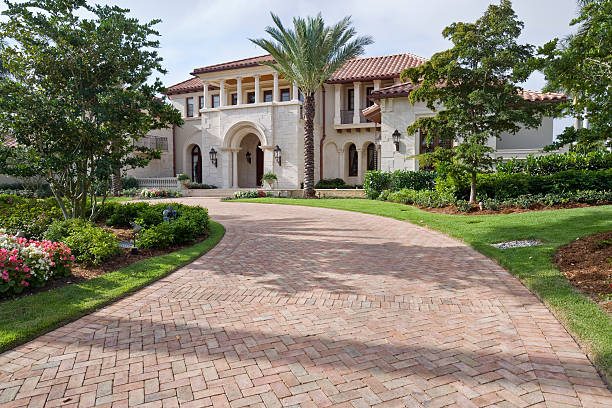Best Professional Driveway Pavers  in Cloverdale, VA